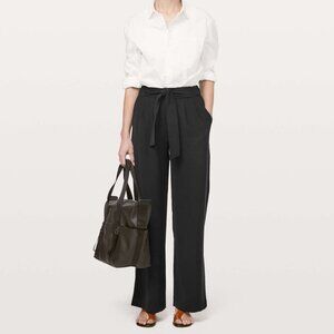 Lulu Noir Wide-Leg Pants